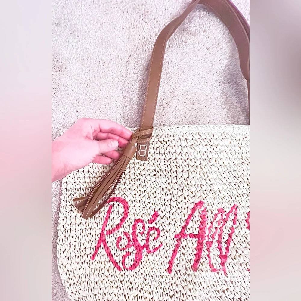 “ROSÉ ALL DAY” WOVEN BEACH TOTE 🏖️🥂👜🍾🛍️ (14”Tall x 19.5”Wide)*BRAND NEW!🎁*